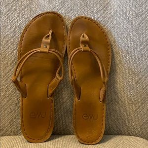 Emu size 8 women’s sandal